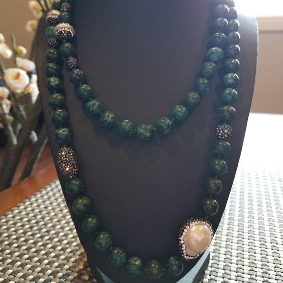 Turkish Malachite and mother of pearl long necklace. - Picture 3 of 7
